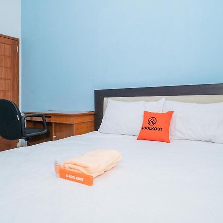 Hotel Koolkost @ Harapan Jaya Bekasi Extérieur photo