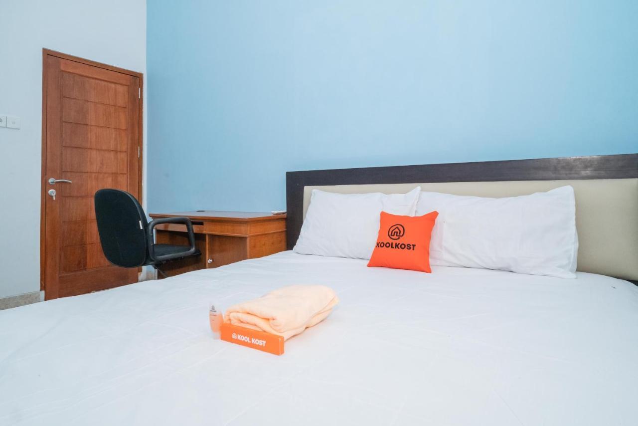 Hotel Koolkost @ Harapan Jaya Bekasi Extérieur photo